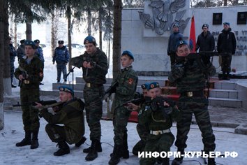 1361269944_kak-budto-my-zabyli-tam-svoi-izranennye-dushi.jpg